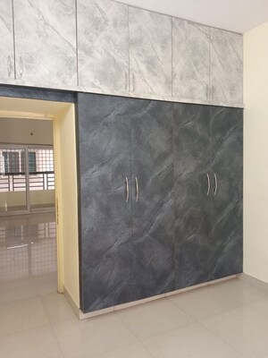 Room in 3 BHK Apartment at Narsingi – for Rent
