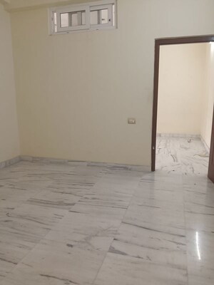 Room in 2 BHK Apartment at Manikonda – for Rent