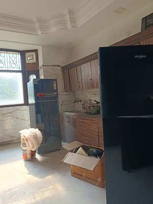 Furnished Amenities in 3 BHK Builder Floor at Sector 82 – for Rent