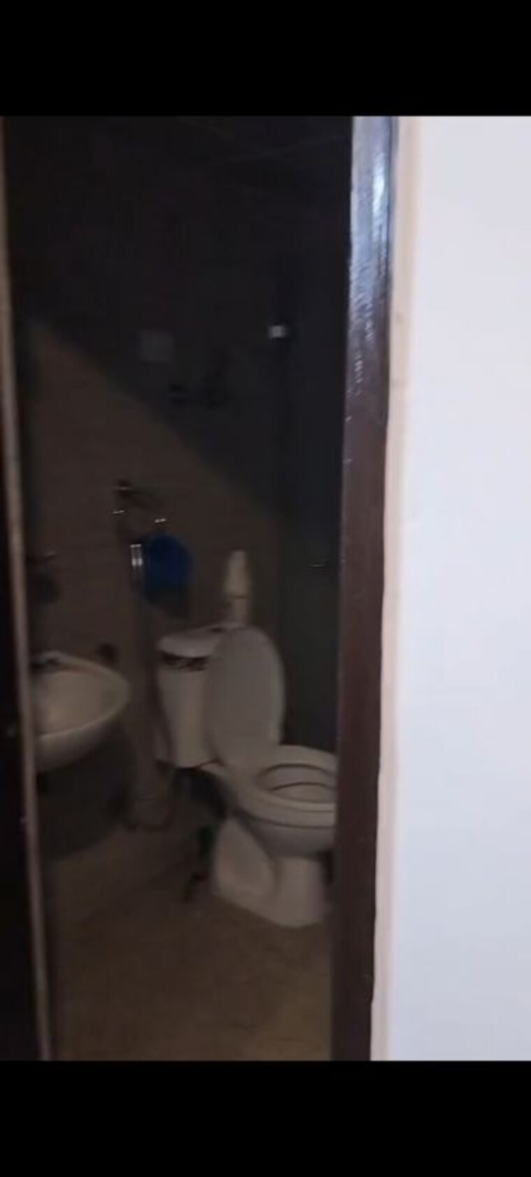 Bathroom, shri-ram-heights 2 Bedroom 1100 Sq.Ft. Apartment In Raj Nagar Extension Ghaziabad 10492295