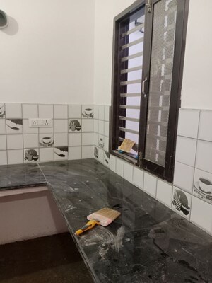 Kitchen in 1 BHK Builder Floor at Sector 18 – for Rent