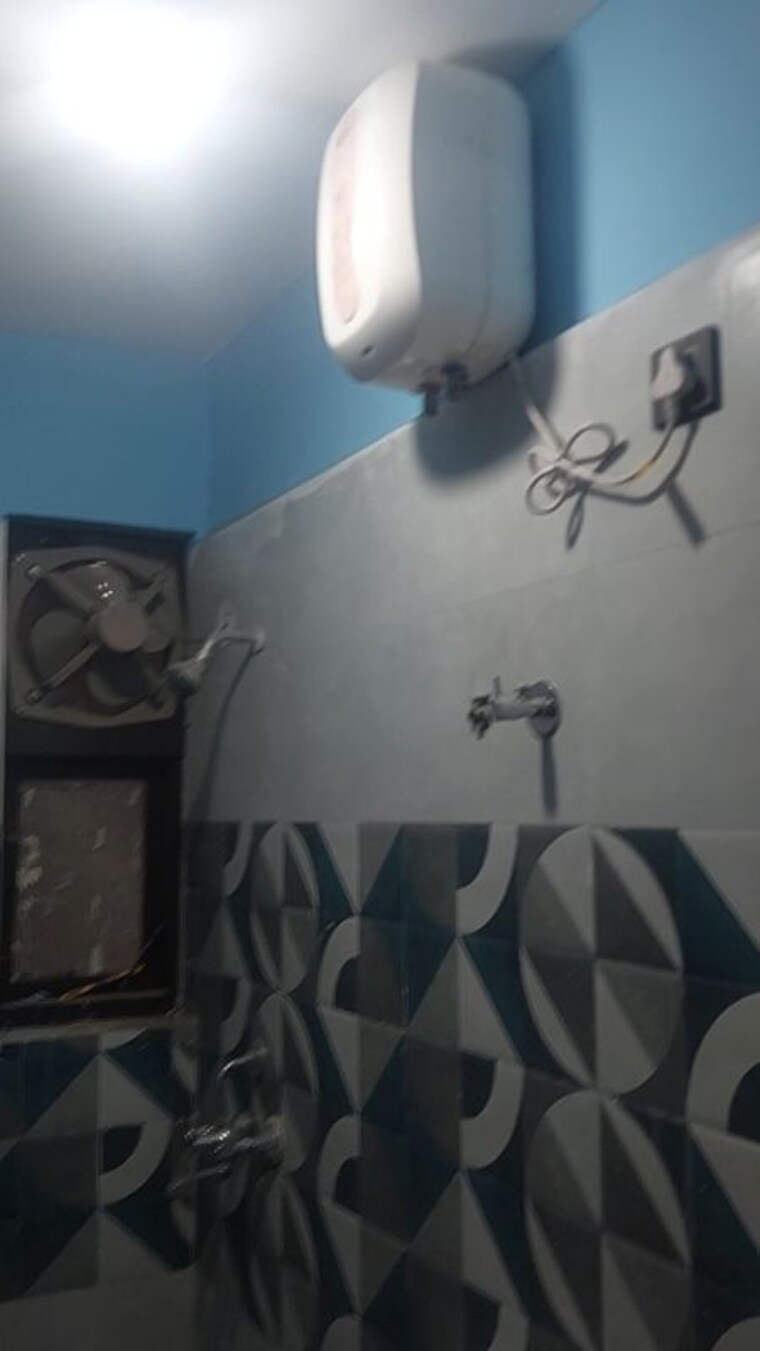 Attached Bathroom, adore-happy-homes-exclusive-phase-2 3 Bedroom 900 Sq.Ft. Apartment In Sector 86 Faridabad 10492318