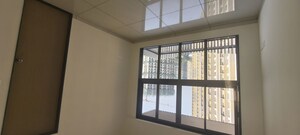 Room in 2 BHK Apartment at Chandak 34 Park Estate, Goregaon West – for Rent
