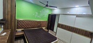 Bedroom in 2 BHK Apartment at Ankur Building, Malad West – for Rent