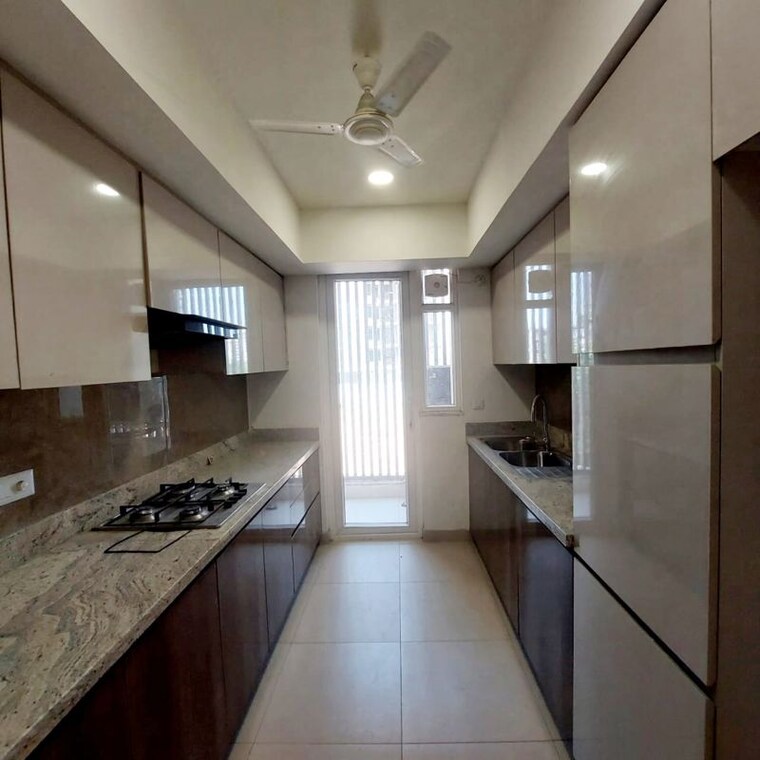 Kitchen, imperia-esfera 2.5 Bedroom 1578 Sq.Ft. Apartment In Sector 37c Gurgaon 10492344