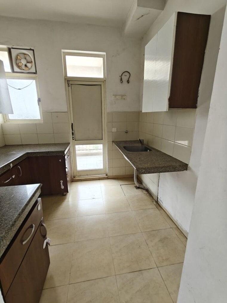 Kitchen, vatika-gurgaon-21 2 Bedroom 1245 Sq.Ft. Apartment In Sector 83 Gurgaon 10492350