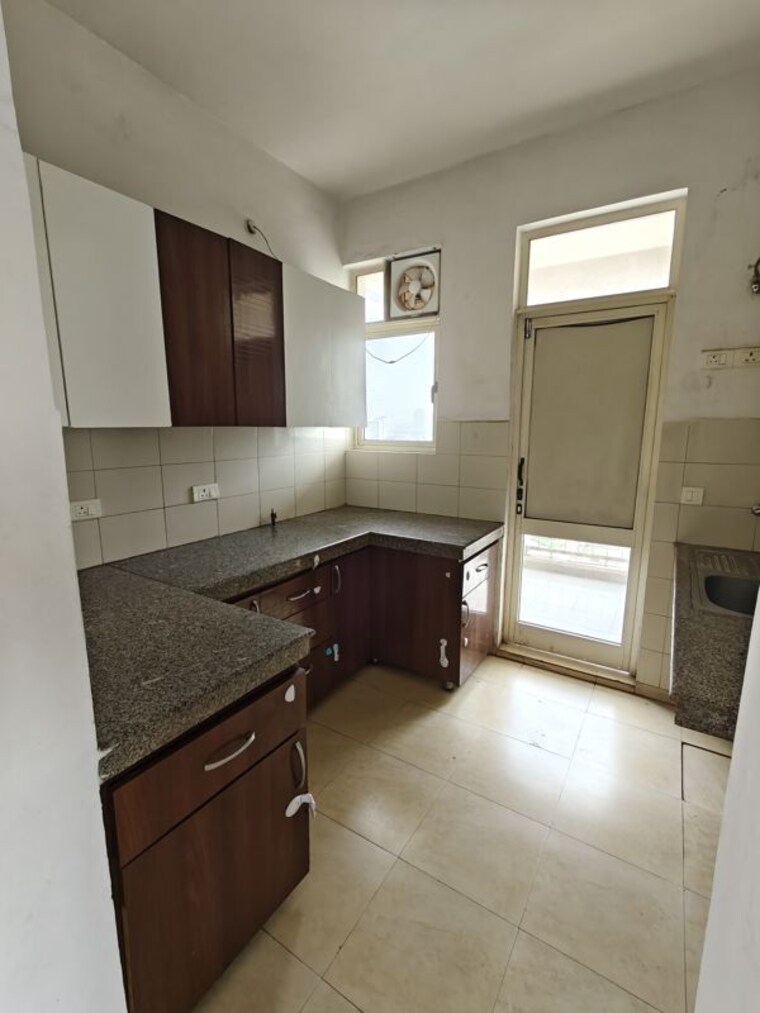 Kitchen, vatika-gurgaon-21 2 Bedroom 1245 Sq.Ft. Apartment In Sector 83 Gurgaon 10492350