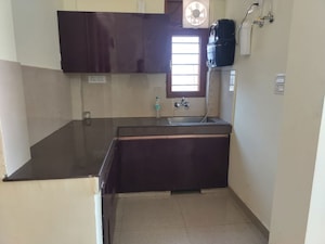 Kitchen in 1 BHK Builder Floor at Sector 40 – for Rent