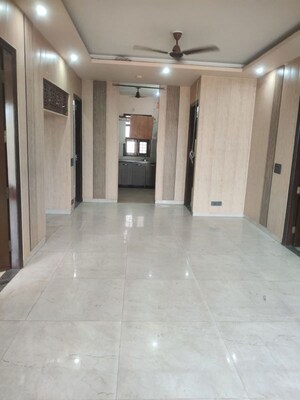 3 BHK Builder Floor For Rent in Sector 40