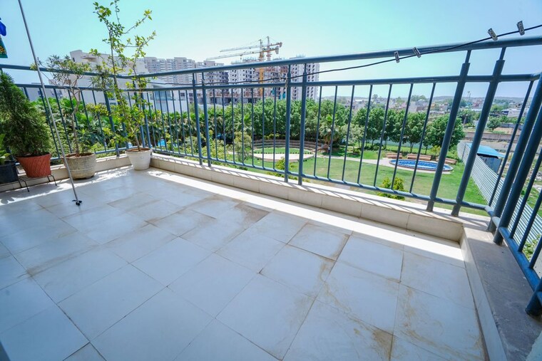 Balcony, godrej-101 3 Bedroom 2366 Sq.Ft. Apartment In Sector 79 Gurgaon 10492382
