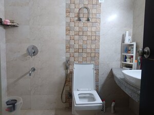 Bathroom in 3 BHK Builder Floor at Sector 40 – for Rent