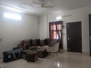 3 BHK Builder Floor For Rent in Sector 40