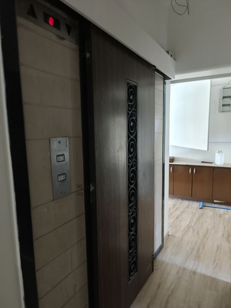 Bathroom, sandesh nagar 5 Bedroom 2700 Sq.Ft. Apartment In Sandesh Nagar Mumbai 10492421