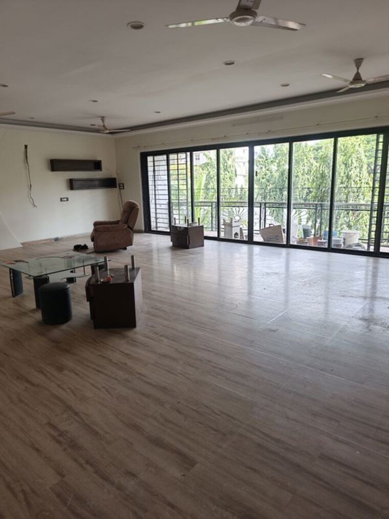  Parking, sandesh nagar 5 Bedroom 2700 Sq.Ft. Apartment In Sandesh Nagar Mumbai 10492421