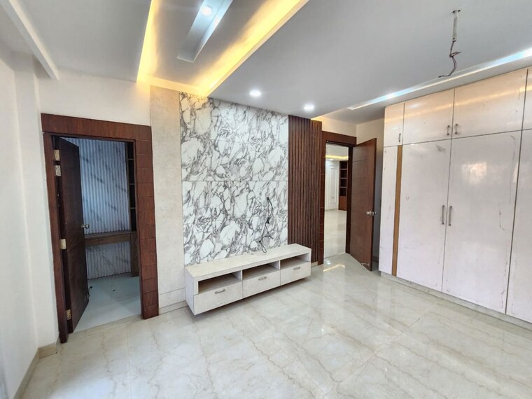 Room, indrapuram 6+ Bedroom 200 Sq.Mt. Villa In Indrapuram Ghaziabad 10492428