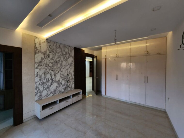 Room, indrapuram 6+ Bedroom 200 Sq.Mt. Villa In Indrapuram Ghaziabad 10492428