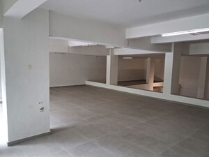 Room in  Showroom at Sharad Kunj Naupada, Naupada – for Rent