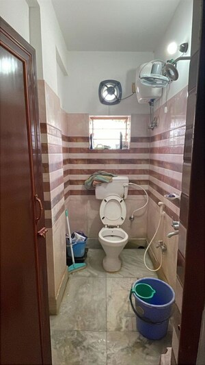 Bathroom in 2 BHK Apartment at Sodepur – for Sale
