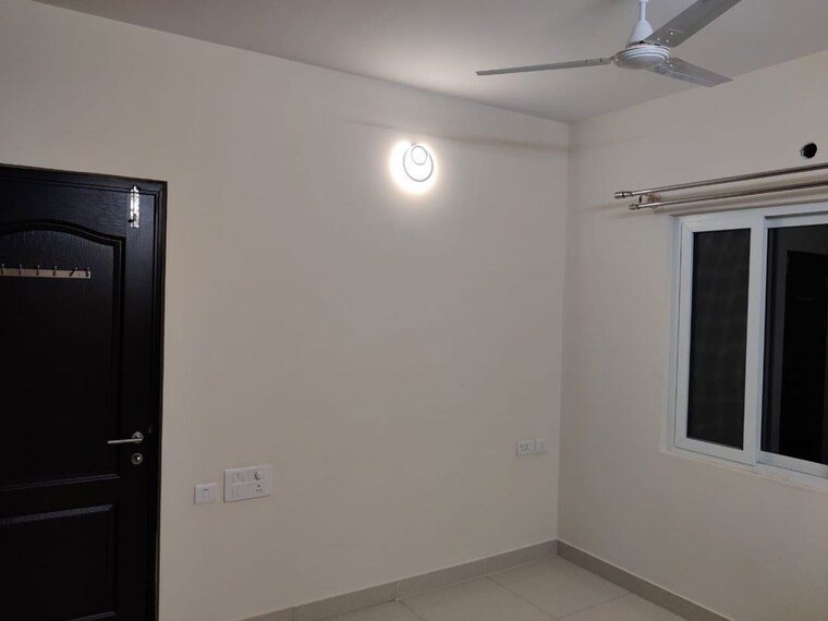 Room, shriram-luxor 2.5 Bedroom 1449 Sq.Ft. Apartment In Hennur Road Bangalore 10492657