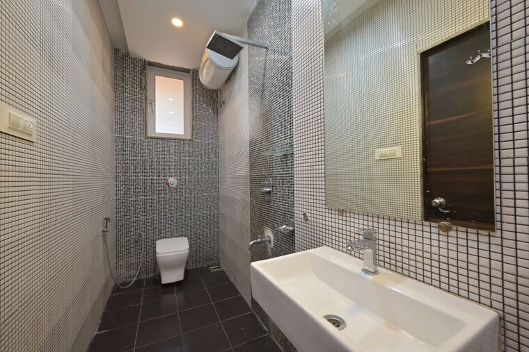 Bathroom, sandesh nagar  3500 Sq.Ft. Villa In Sandesh Nagar Mumbai 10492664