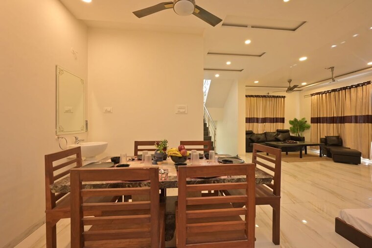 Dining area, sandesh nagar  3500 Sq.Ft. Villa In Sandesh Nagar Mumbai 10492664