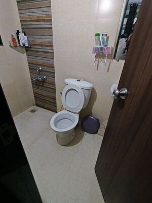 Bathroom in 1 BHK Apartment at Lokhandwala Spring Grove, Kandivali East – for Rent