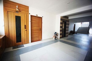 Room in 2 BHK Apartment at Nava Naroda – for Sale