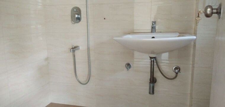 Bathroom, emerald-isle-2 2 Bedroom 1050 Sq.Ft. Apartment In Goregaon East Mumbai 10492825