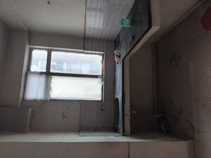 Bathroom in 1 BHK Apartment at Auric City Homes, Sector 82 – for Rent