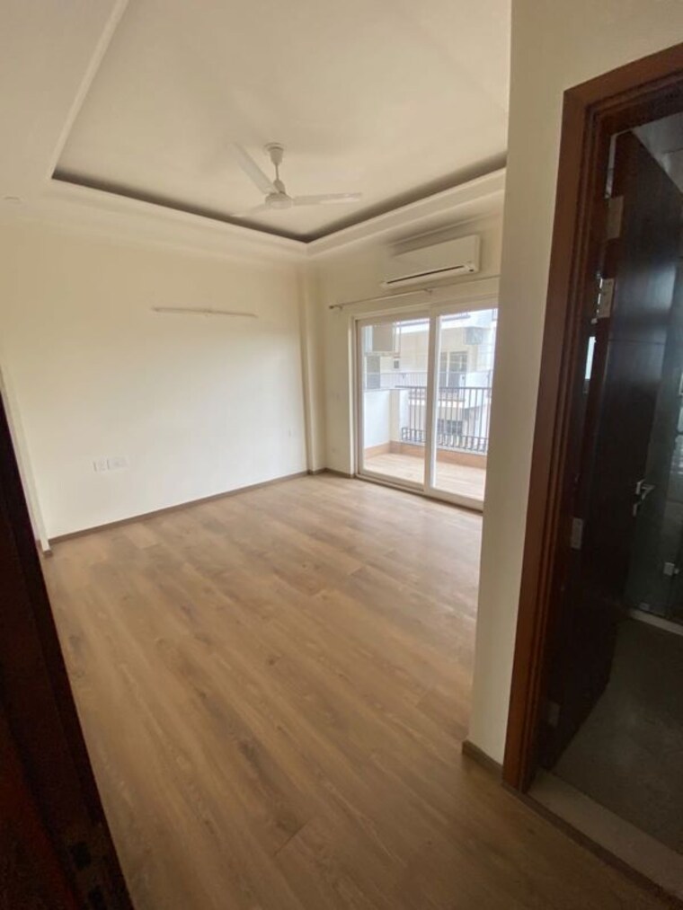 Room, central-park-flower-valley 4 Bedroom 2350 Sq.Ft. Builder Floor In Sohna Sector 33 Gurgaon 10492884