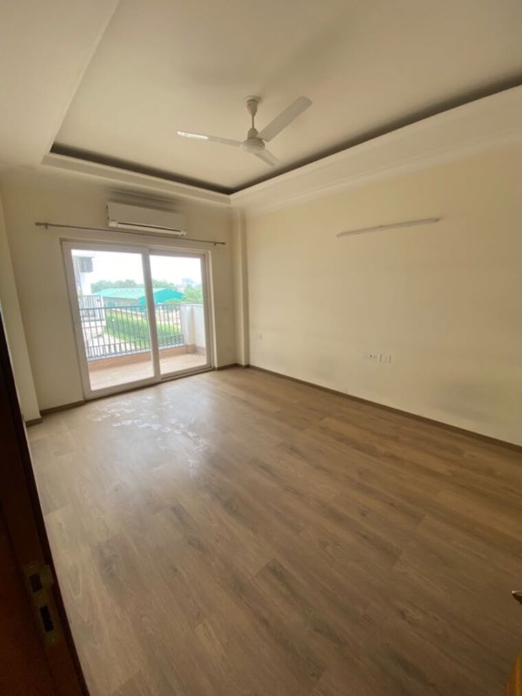 Room, central-park-flower-valley 4 Bedroom 2350 Sq.Ft. Builder Floor In Sohna Sector 33 Gurgaon 10492884