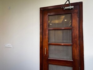 Furnished Amenities in 2 BHK Builder Floor at Sector 42 – for Rent