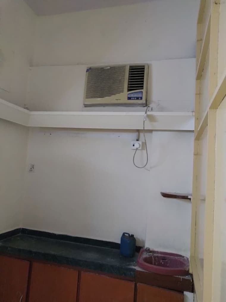 undefined, bhandup west Commercial Office Space 250 Sq.Ft. In Bhandup West Mumbai 10492945