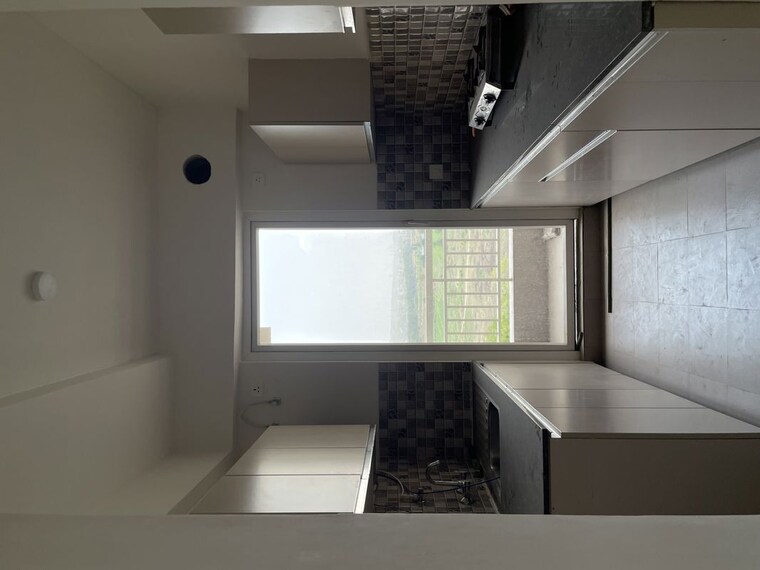Kitchen, silverglades-the-melia 2.5 Bedroom 1425 Sq.Ft. Apartment In Sohna Sector 35 Gurgaon 10492929