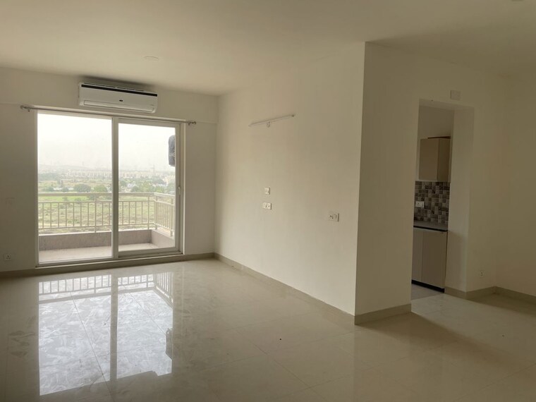 Room, silverglades-the-melia 2.5 Bedroom 1425 Sq.Ft. Apartment In Sohna Sector 35 Gurgaon 10492929