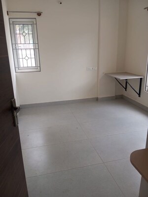 Room in 2 BHK Builder Floor at Green Woods Layout Phase II, Tc Palya Road – for Rent