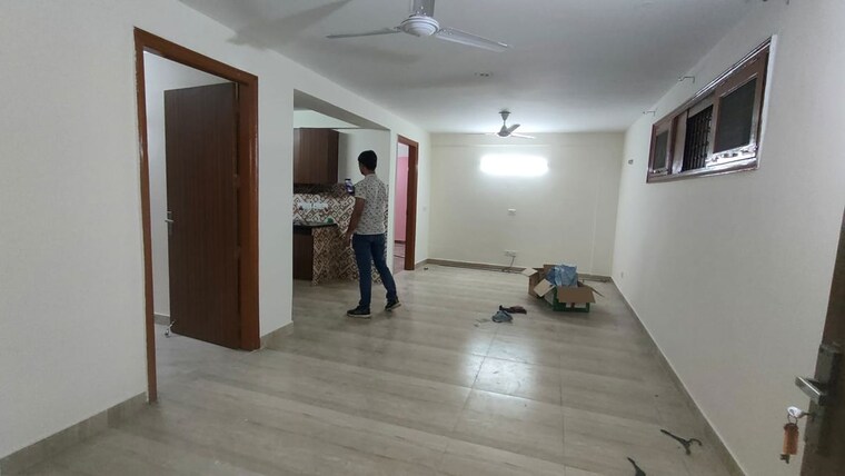 Room, sector 45 2 Bedroom 1200 Sq.Ft. Builder Floor In Sector 45 Gurgaon 10492998
