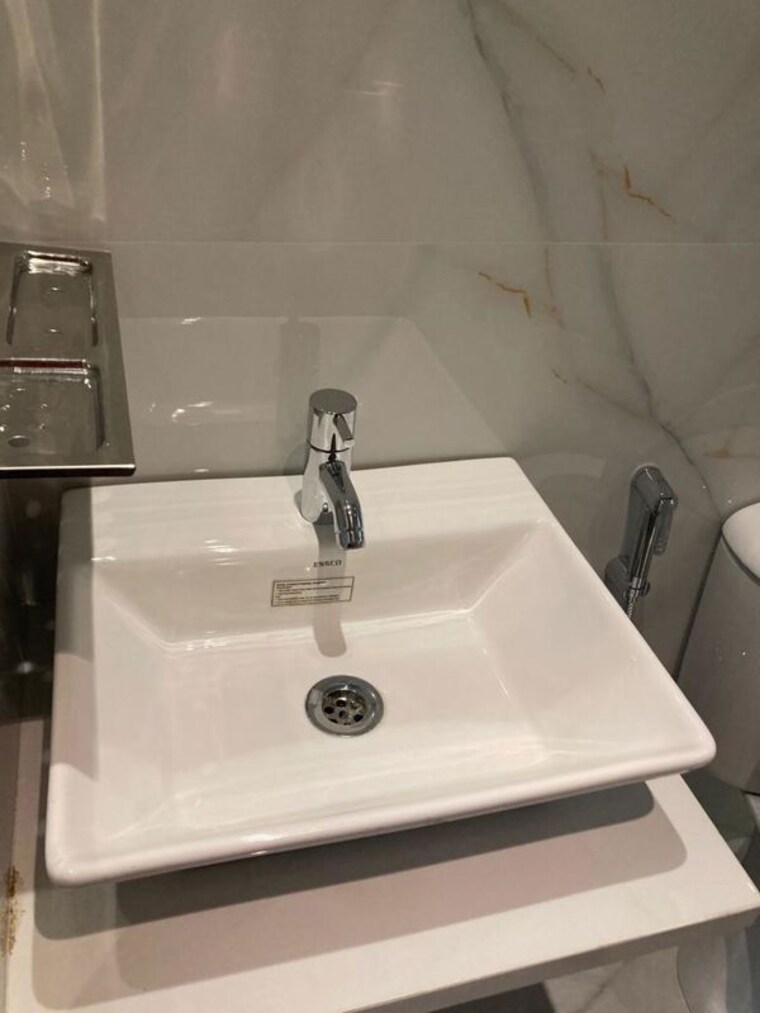 Bathroom, vashi sector 17 2 Bedroom 908 Sq.Ft. Apartment In Vashi Sector 17 Navi Mumbai 10492996