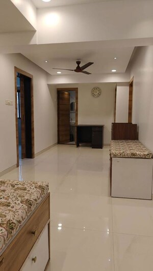 Living Room in 2 BHK Apartment at Vashi Sector 17 – for Rent
