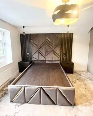 2 BHK Builder Floor For Rent in Saket