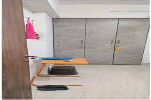 Furnished Amenities in 2 BHK Apartment at Lodha Crown Quality Homes, Majiwada – for Rent