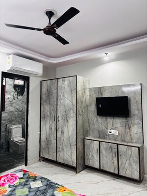 Room in 1 RK Apartment at Gurgaon Village – for Rent