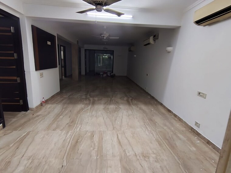 Room, saket 2 Bedroom 150 Sq.Yd. Builder Floor In Saket Delhi 10493095