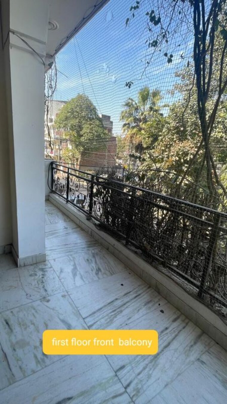 Balcony, sector 23a 3 Bedroom 2400 Sq.Ft. Villa In Sector 23a Gurgaon 10493122