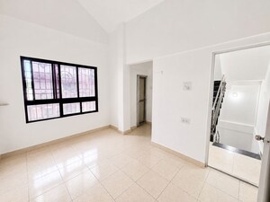 Room in 4 BHK Villa at Agarwal Green Village, Mira Road – for Rent