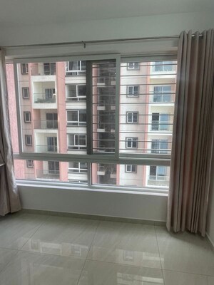 Room in 3 BHK Apartment at Urbanrise On Cloud 33, Bachupally – for Rent