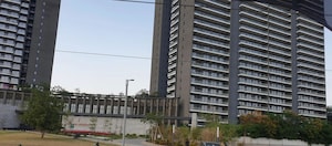 3 BHK Apartment For Sale in Krisumi Waterfall Residences, Sector 36a