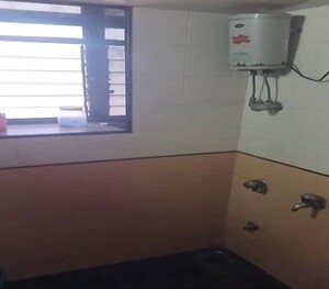 Bathroom in 1 BHK Apartment at Parel – for Rent