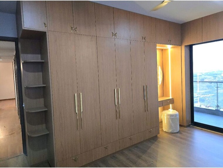 Room, krisumi-waterfall-residences 3 Bedroom 1947 Sq.Ft. Apartment In Sector 36a Gurgaon 10485512