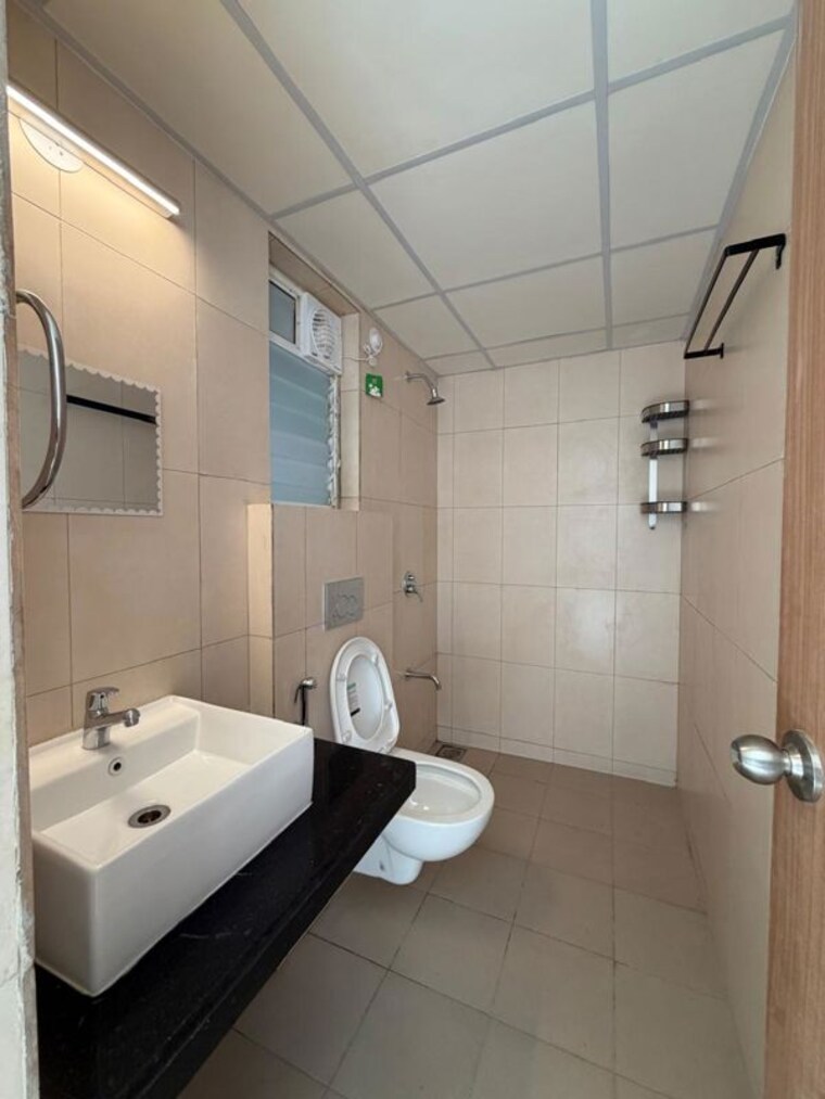 Bathroom, godrej-emerald 3 Bedroom 927 Sq.Ft. Apartment In Ghodbunder Road Thane 10493186